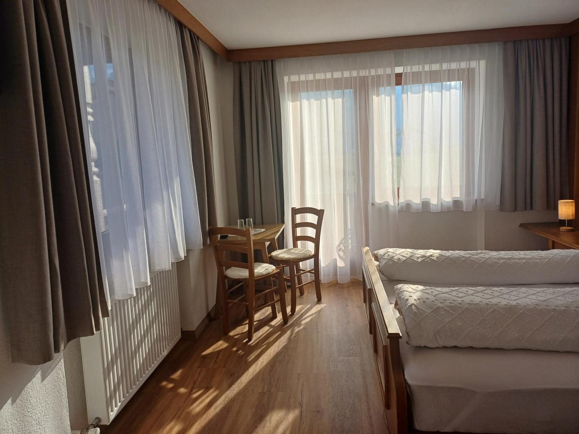 Gaestehaus Berta Zell am Ziller Room photo